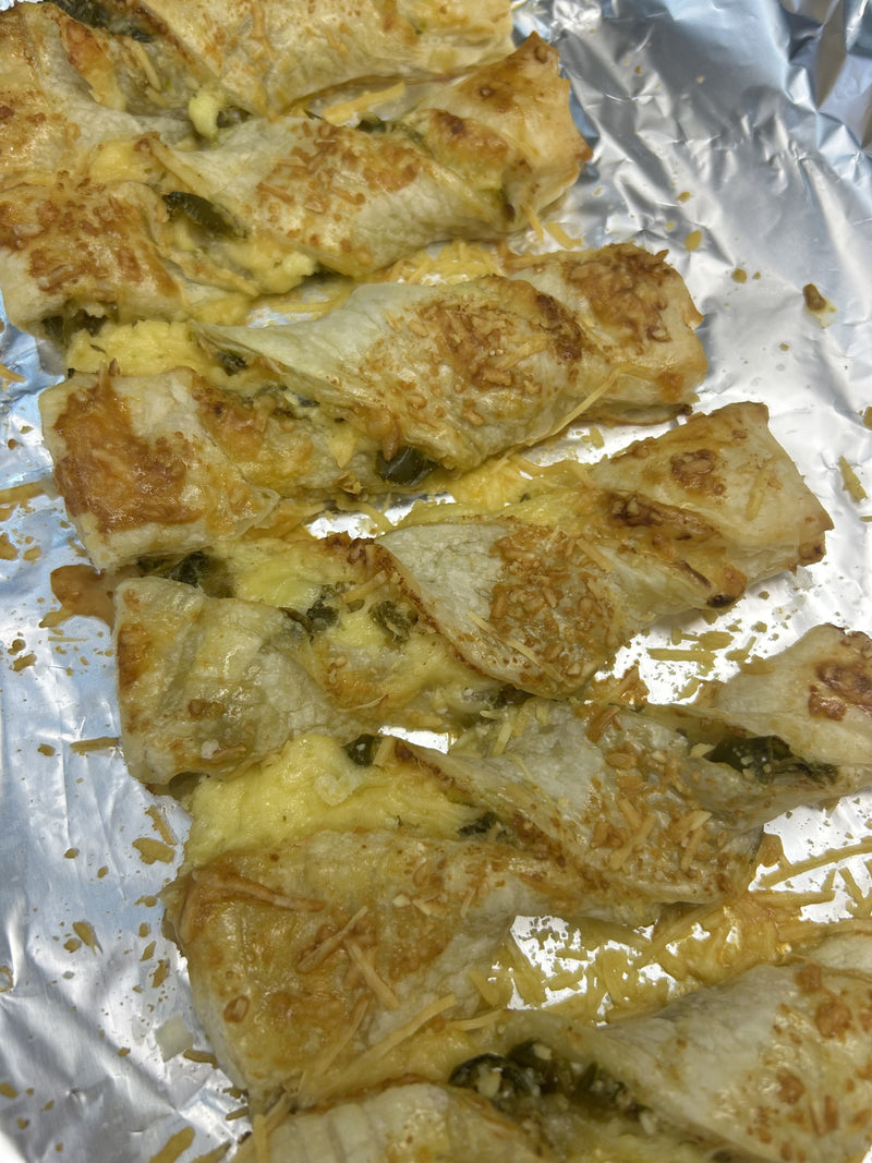 Air Fryer Spicy Cheese Twists